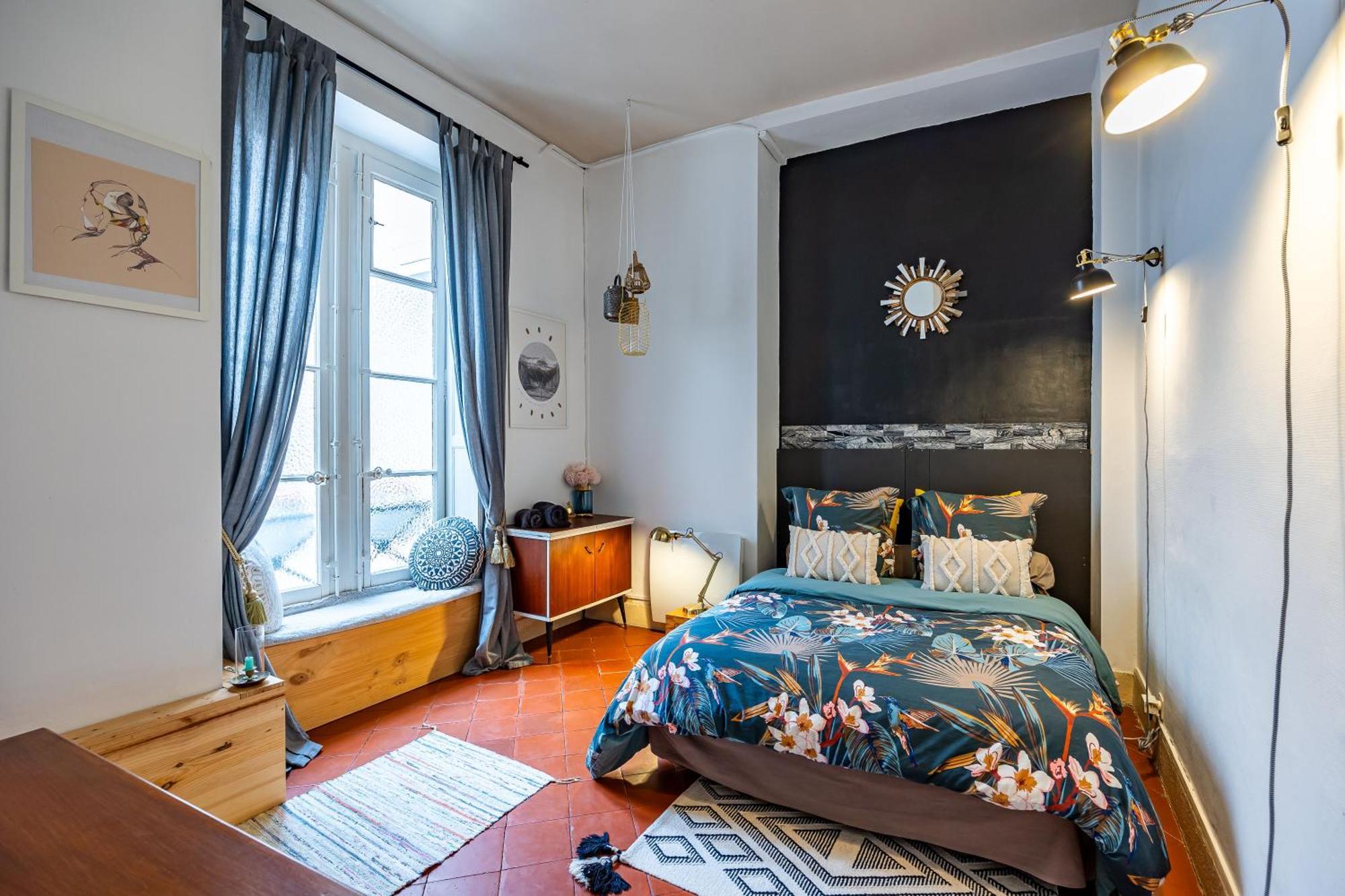 Haussmannien D'artiste, Exception, Quai De Saone Balcon+parking