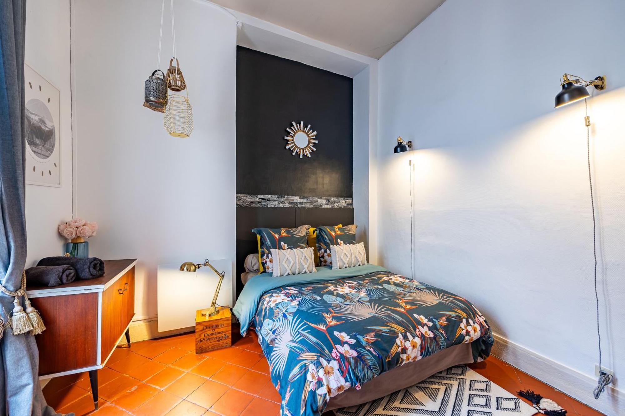 Apartment Haussmannien D'artiste, Exception, Quai De Saone Balcon+parking