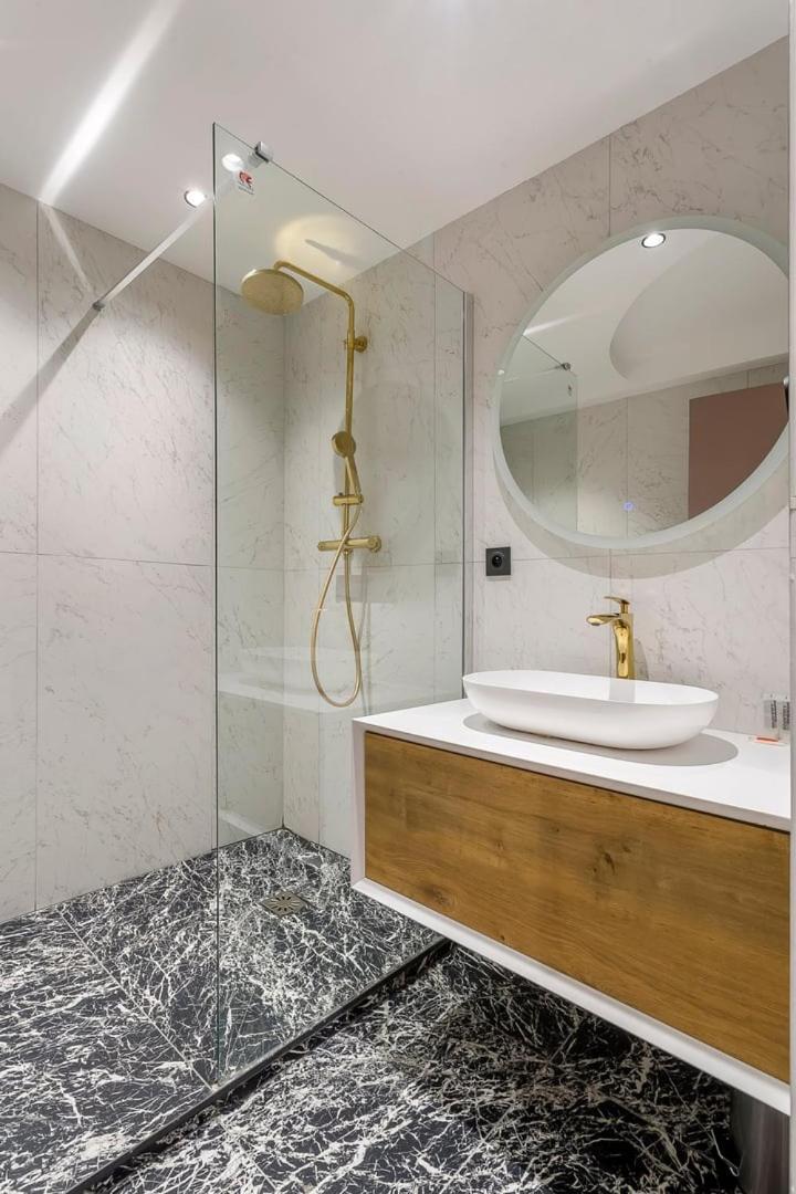 Appartement Victor Hugo 1 : Bel T2 Neuf Lyon