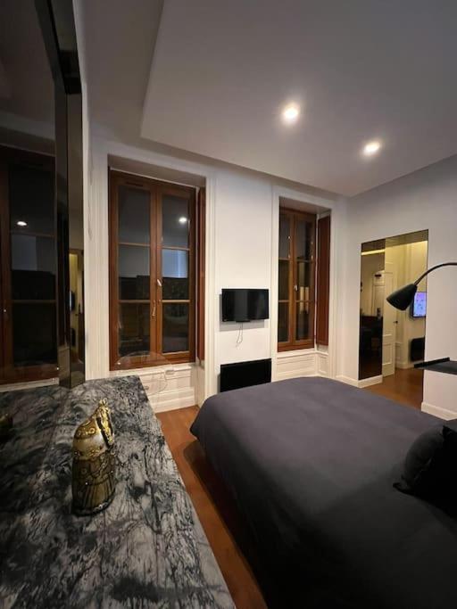 Stunning In The Center Of ! Apartment Lyon