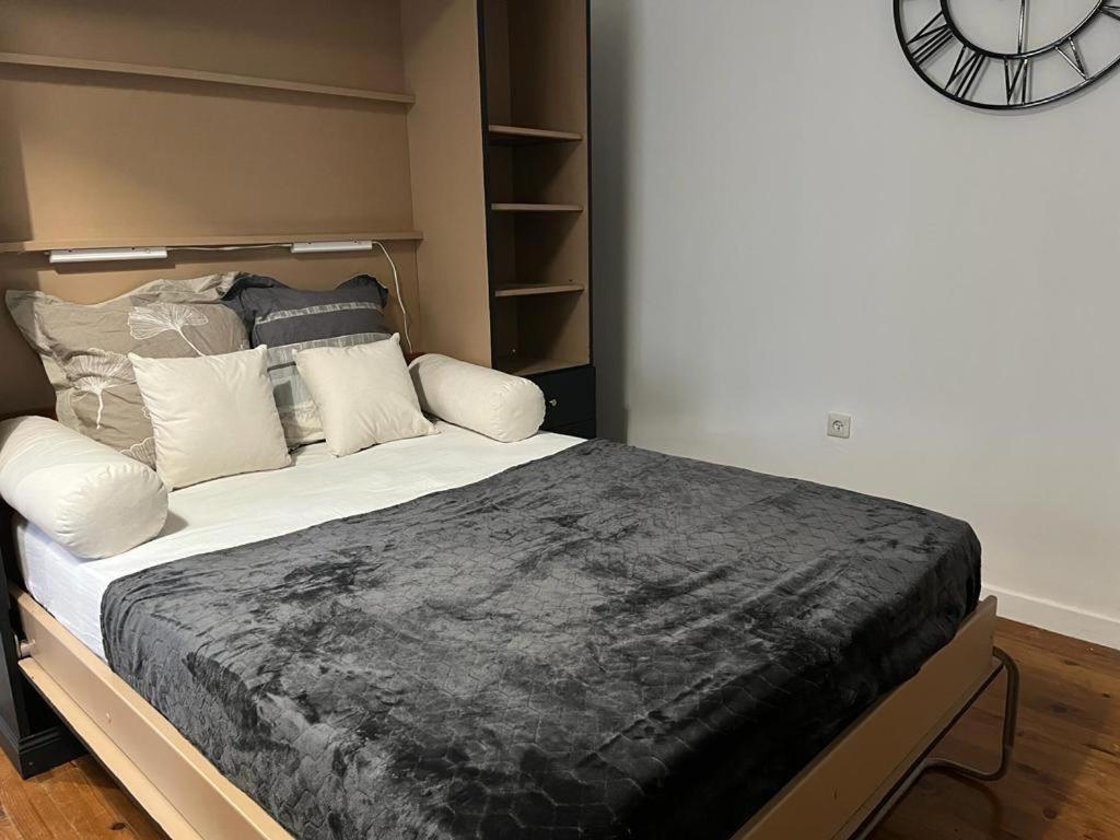 Totem Apartment *