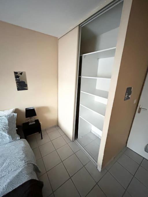 Agreable Proche Du Metro Apartment Lyon
