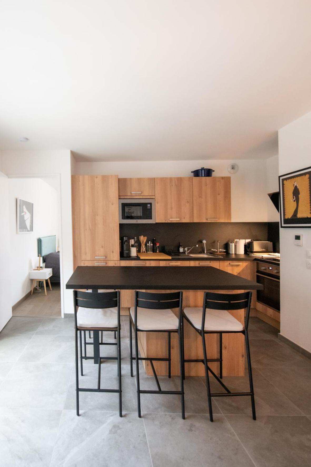 Appartement Le Cosmo - Beau T2 Avec Terrasse - Part Dieu *