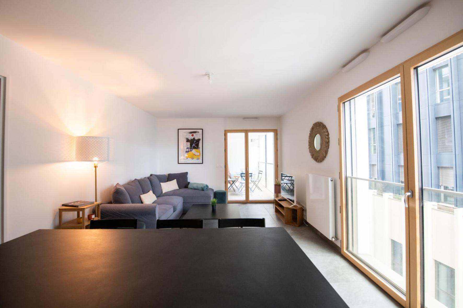Le Cosmo - Beau T2 Avec Terrasse - Part Dieu Appartement *