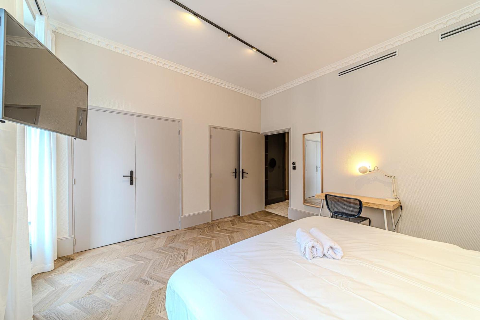 Apartment The Grenette Spacious Renovated 8 People Cordeliers