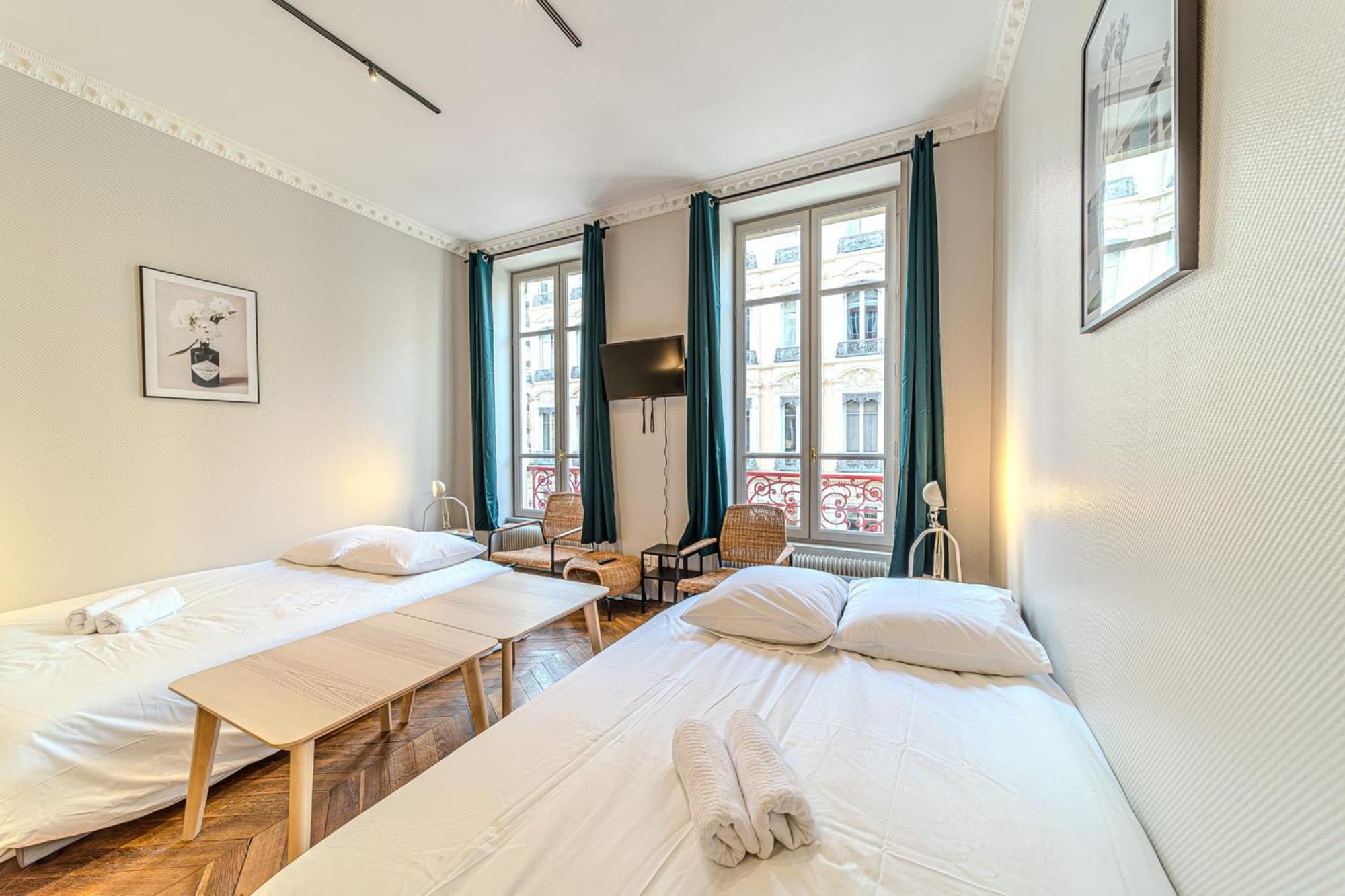 The Grenette Spacious Renovated 8 People Cordeliers Apartment Lyon