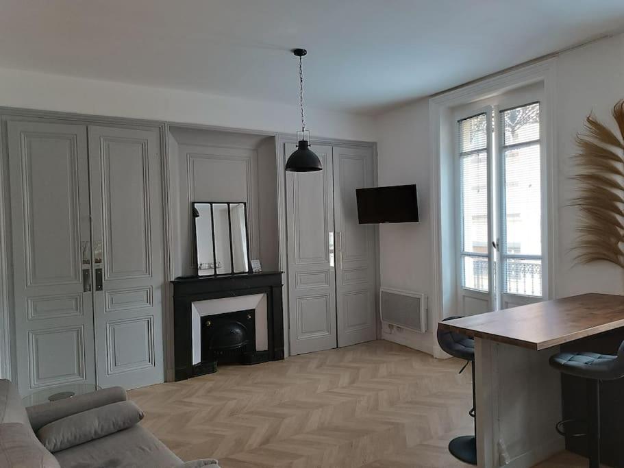 Apartment Superbe Proche Part-dieu *