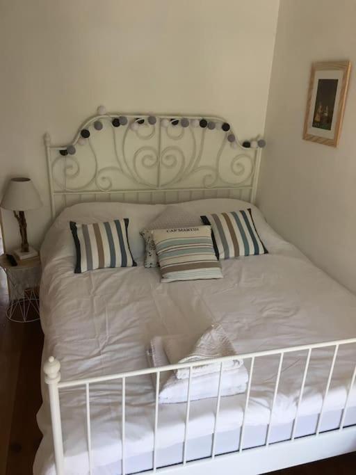 Appartement Studio Close Fourviere Very Quiet & Small Terrace