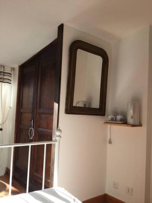 Studio Close Fourviere Very Quiet & Small Terrace Appartement