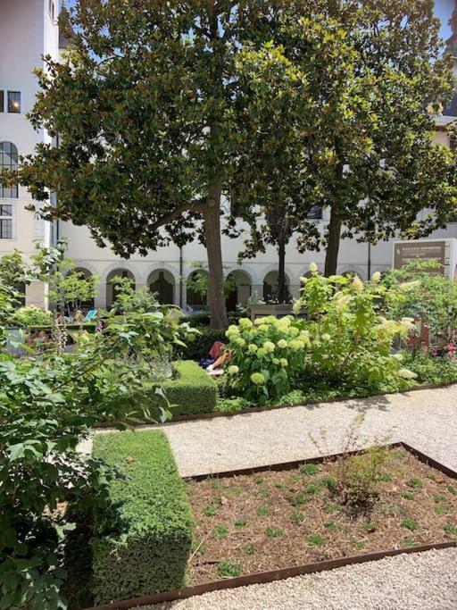 Studio Close Fourviere Very Quiet & Small Terrace Lyon