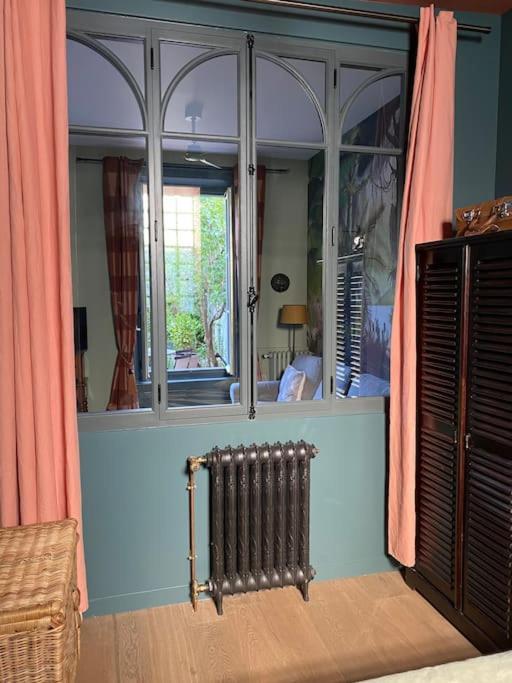 Un Jardin En - Parking Apartment Lyon