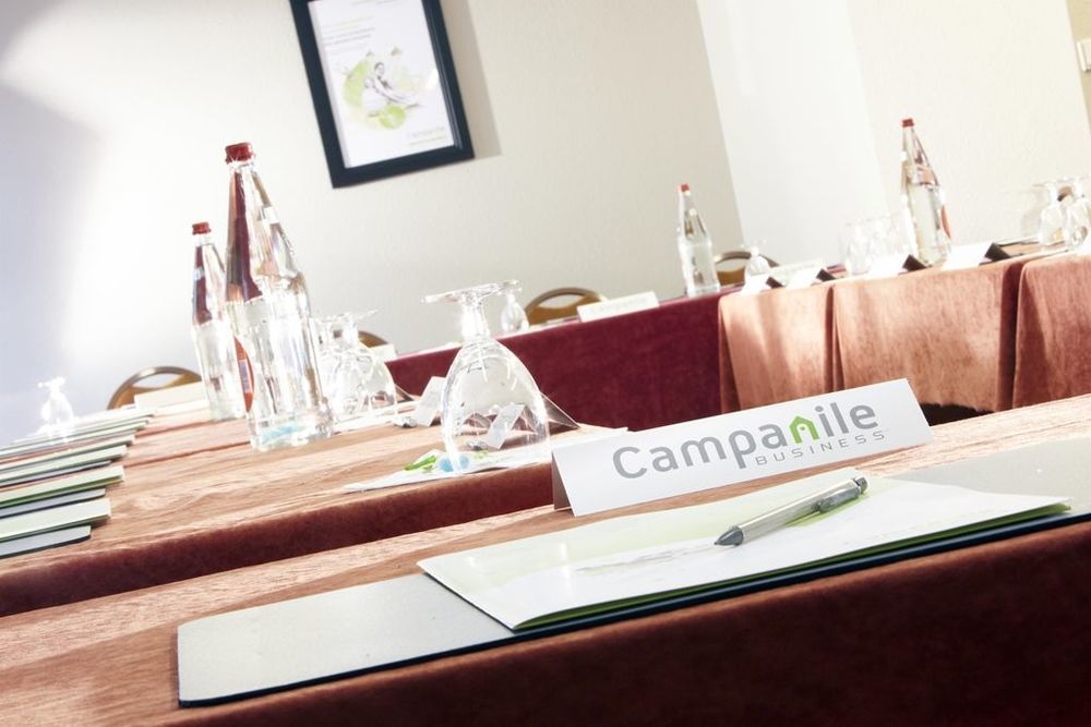 Campanile Centre - Berges Du Rhone Hotel 3*