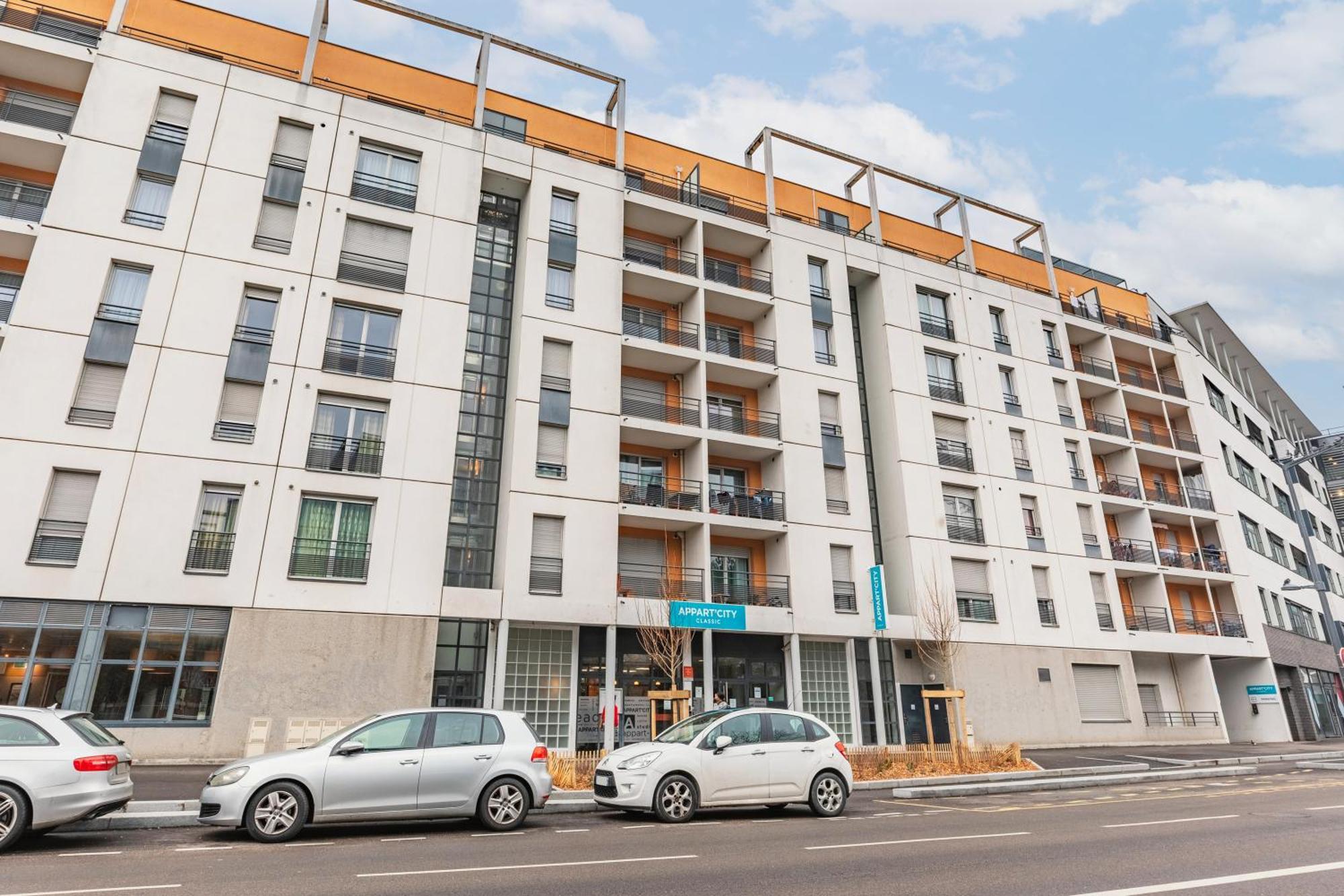 Appart'city Classic Vaise St Cyr Aparthotel 2*