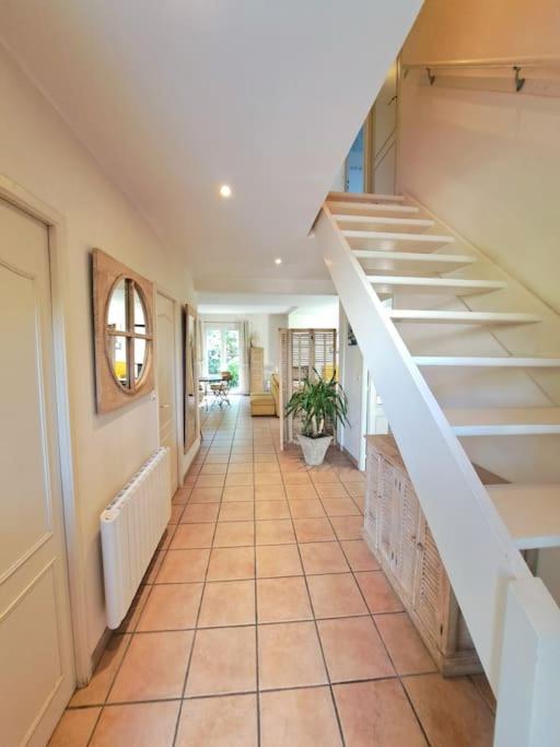 Maison Au Calme . 5ieme Arr . Ouest Lyonnais Lyon