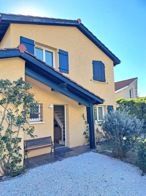 Maison Au Calme . 5ieme Arr . Ouest Lyonnais * Lyon