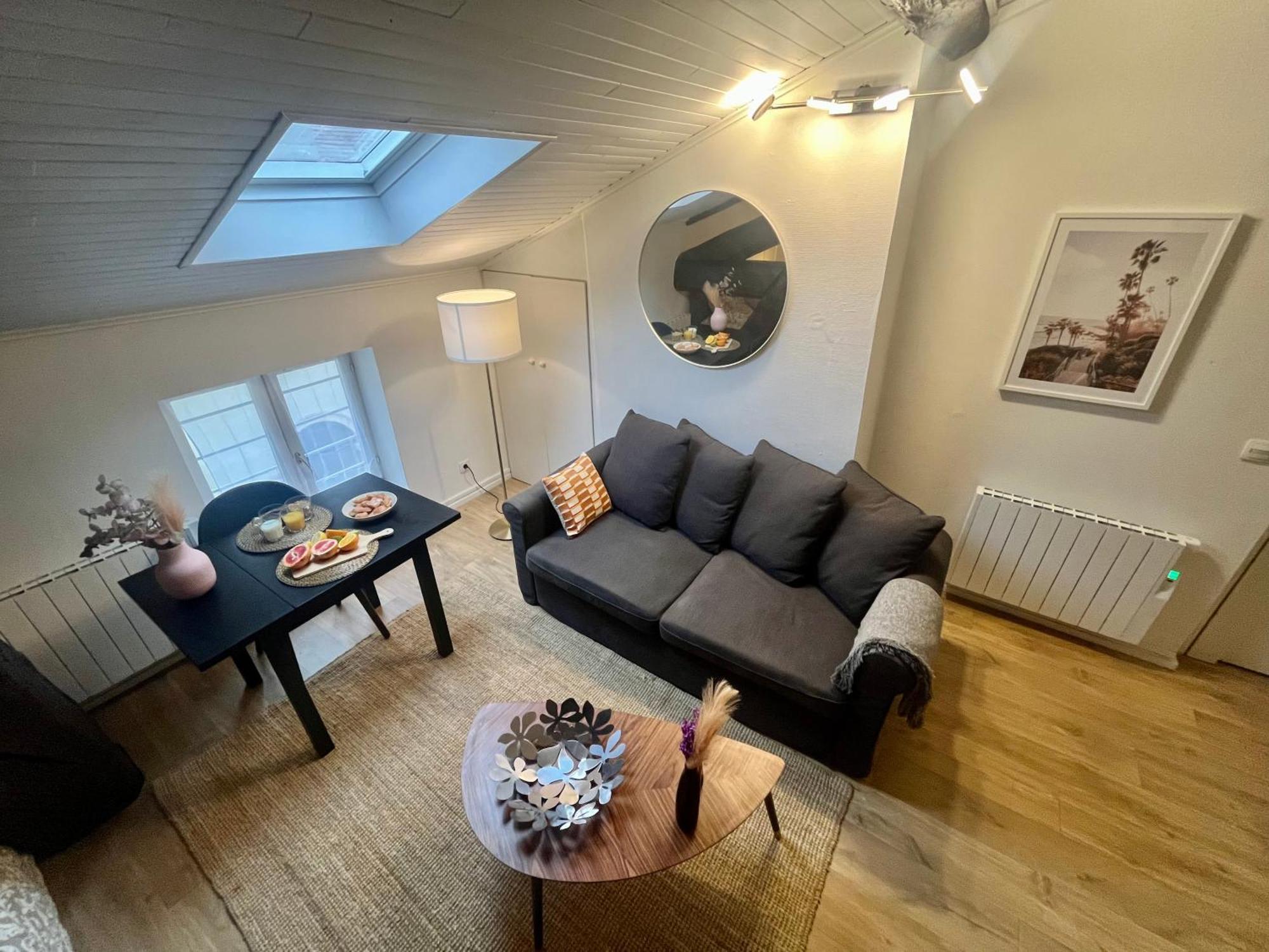 Polka Apartment Lyon