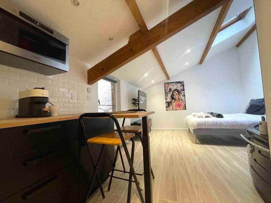 Appartement New / Belle Et Rebelle Avec Jacuzzi *