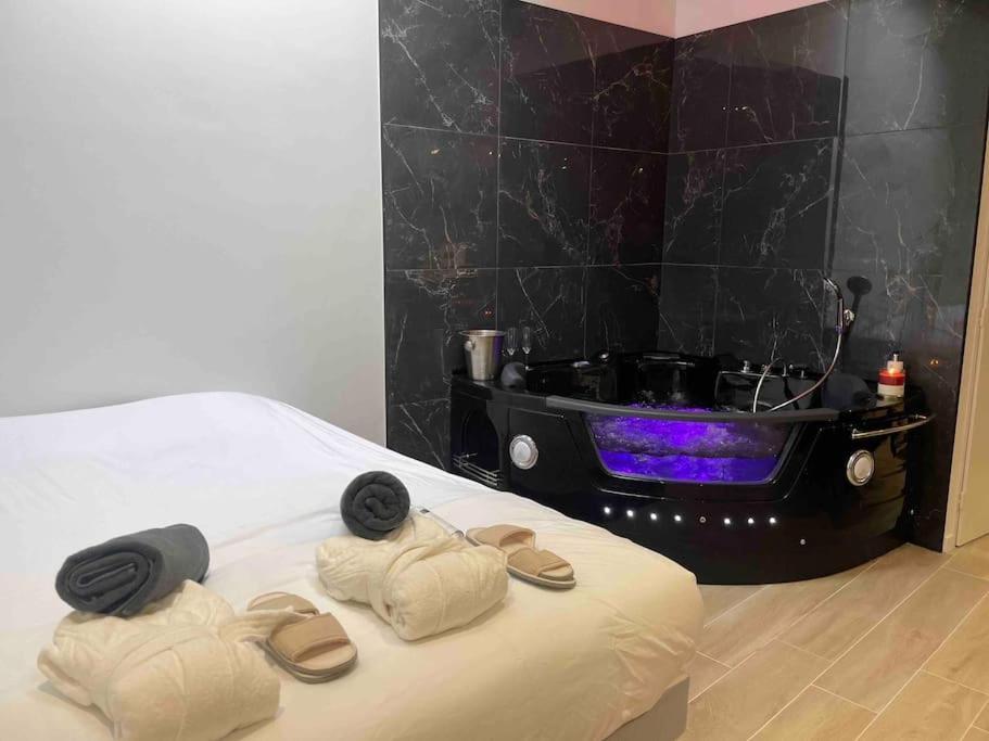 New / Belle Et Rebelle Avec Jacuzzi Appartement