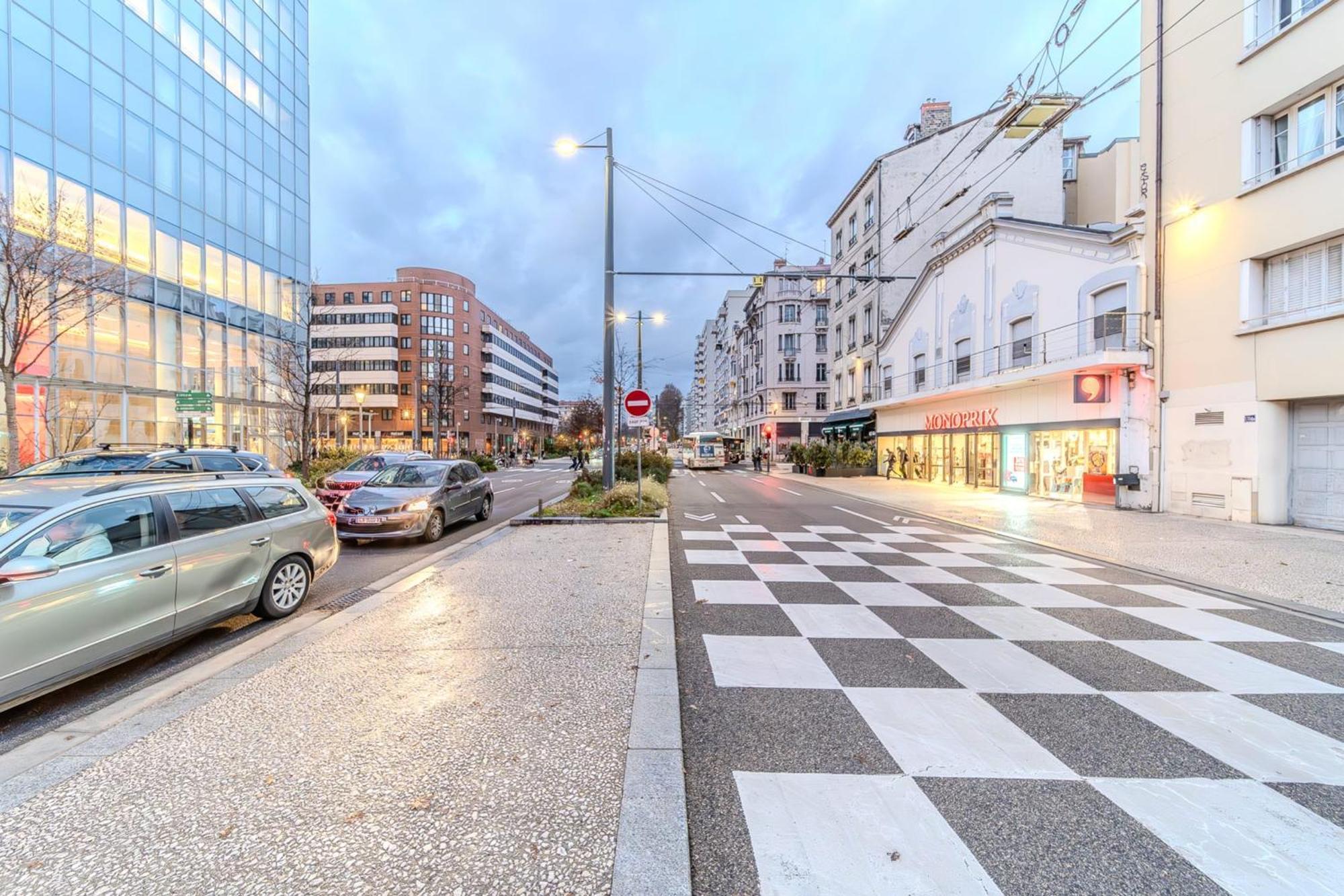 Appartement Charming 1-bedroom Across From Halles Paul Bocuse & Part-dieu *