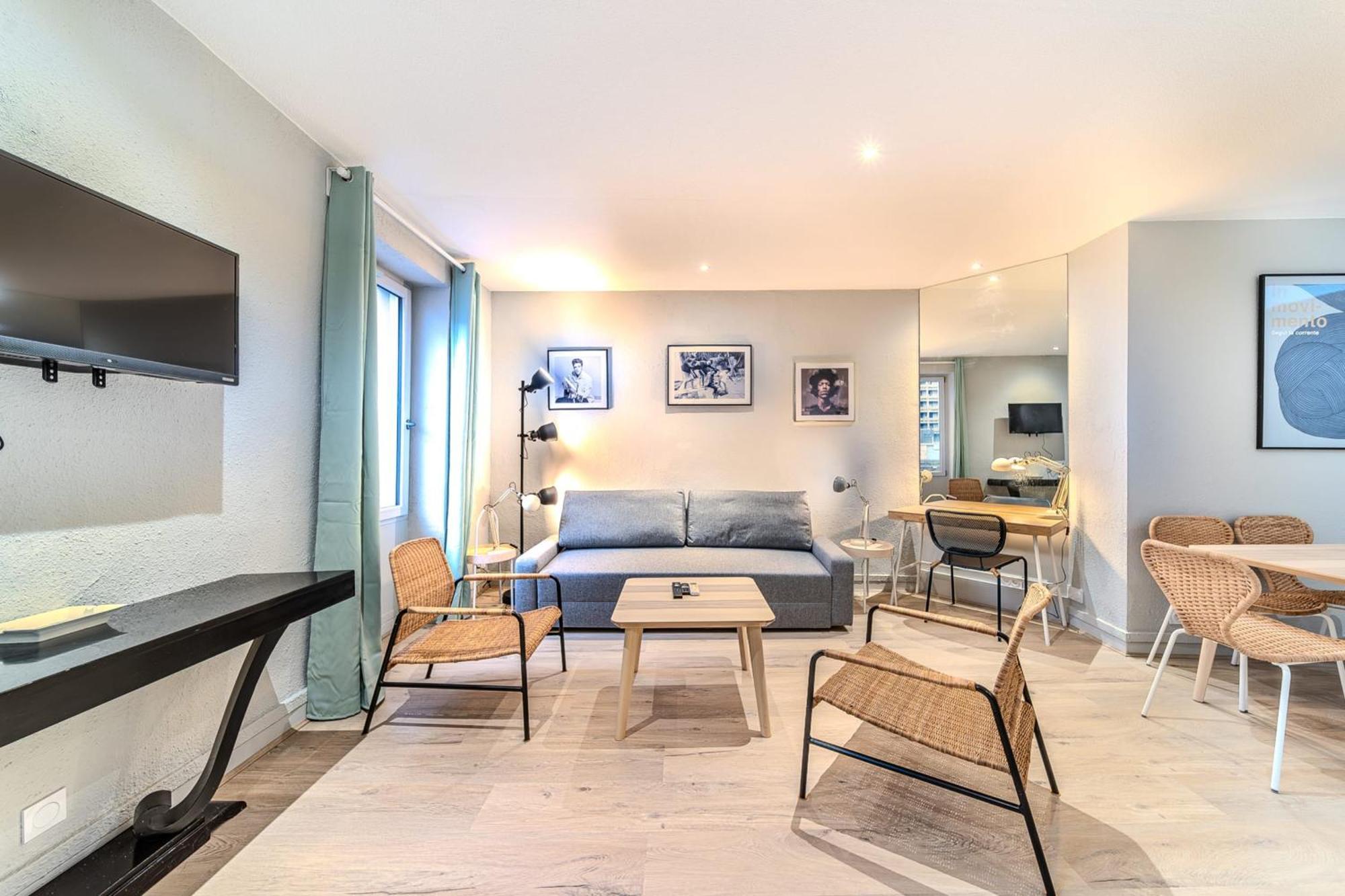 Charming 1-bedroom Across From Halles Paul Bocuse & Part-dieu Appartement