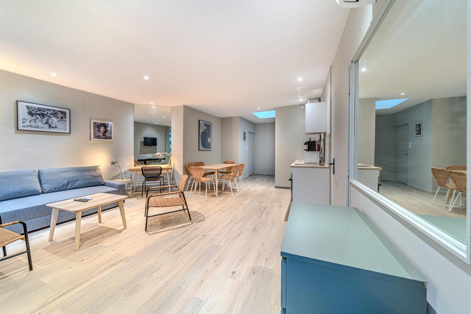 Charming 1-bedroom Across From Halles Paul Bocuse & Part-dieu Lyon