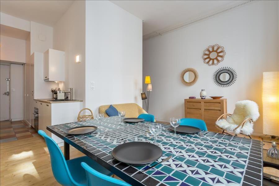 Apartment Patchwork - Location Meuble T2 - Lyon 2 Lyon