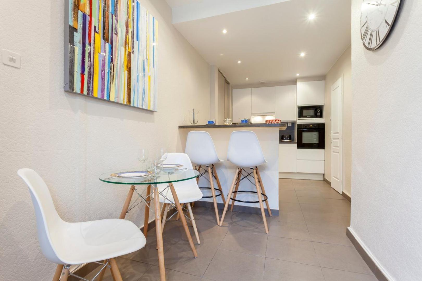 Colombe - Location T2 - Lyon 2 Apartment *