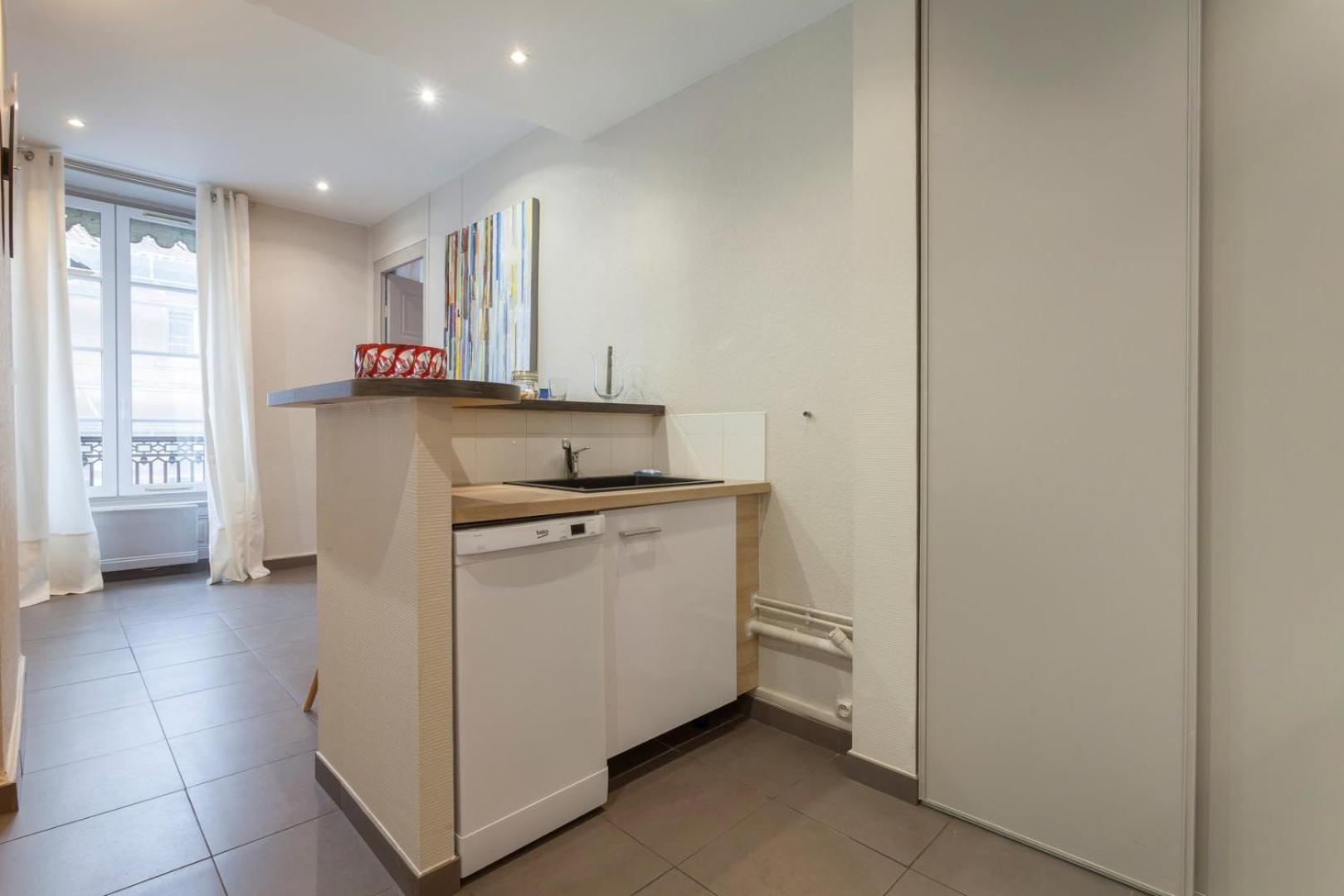 Apartment Colombe - Location T2 - Lyon 2 *
