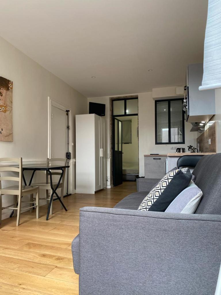 Standing Historic Apartamento