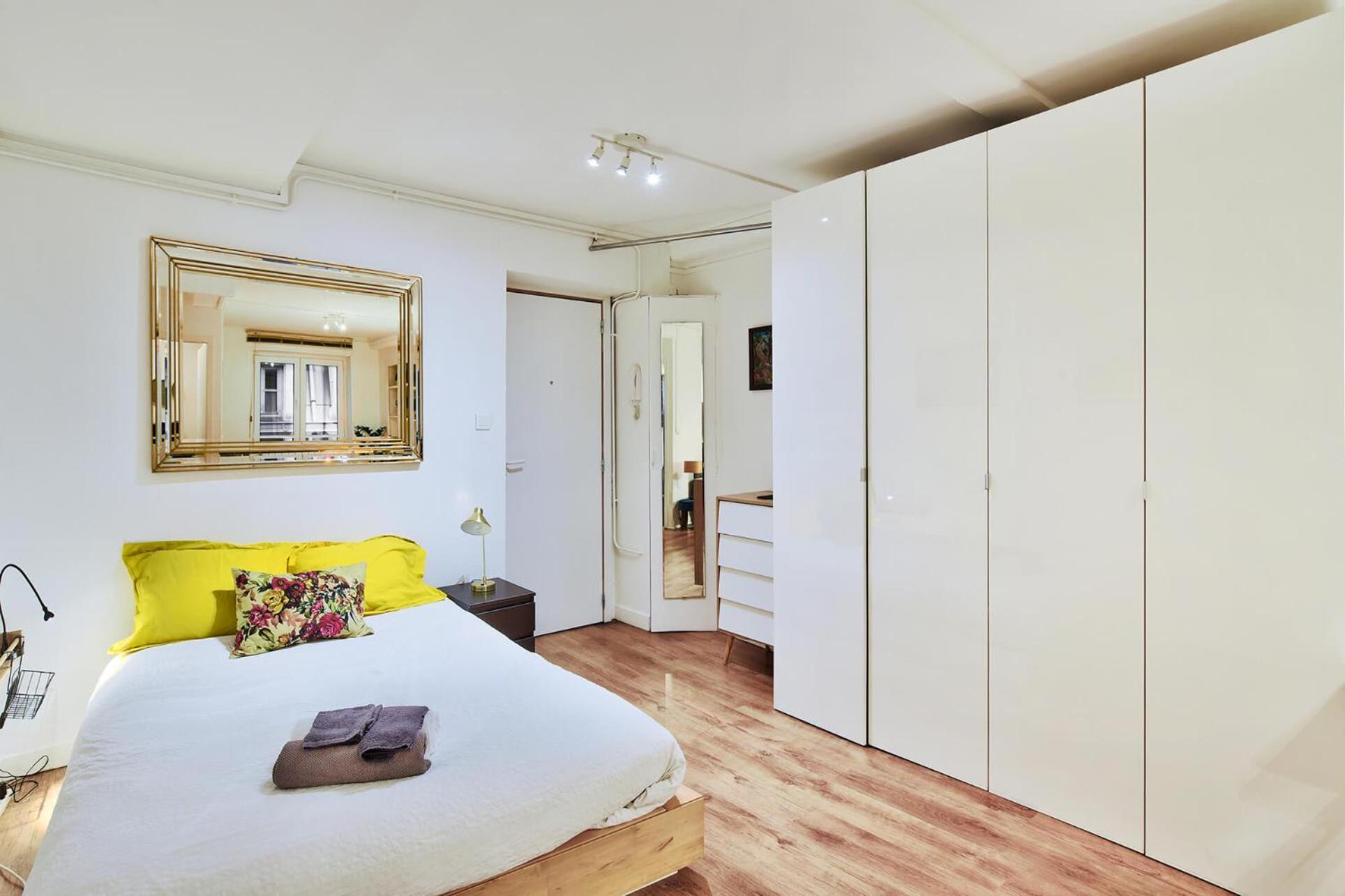 Apartment Cosy Opera