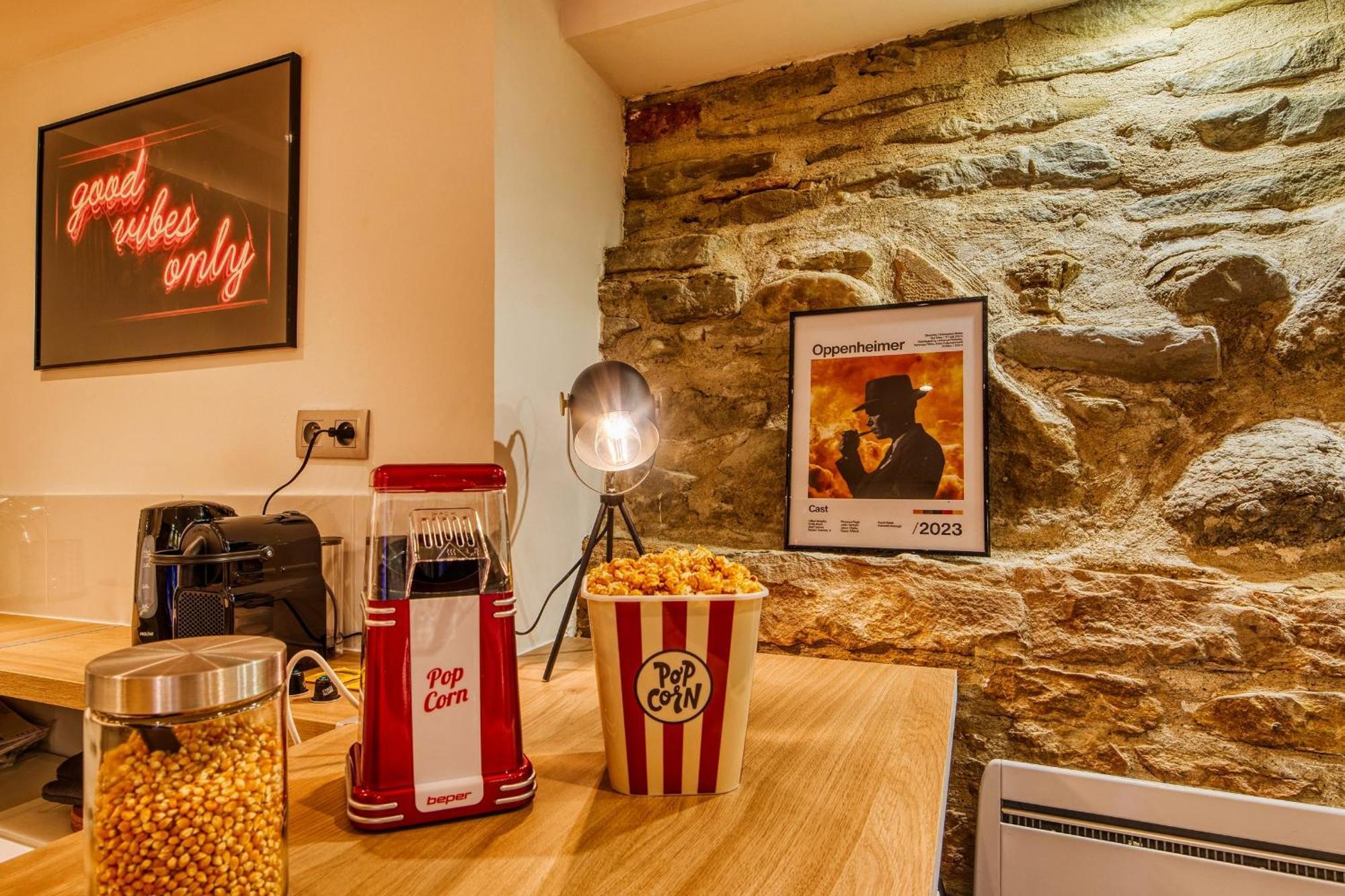 The Cinema Room-experience Unique A Apartment *