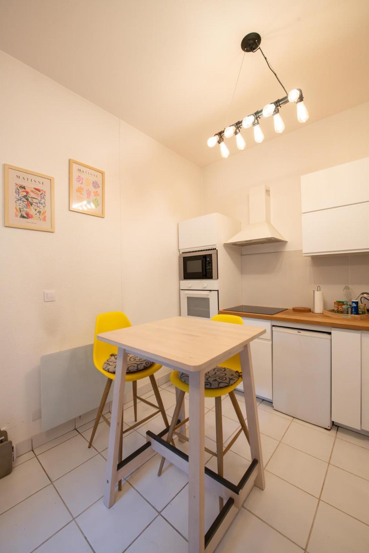 Du Vieux Cosy & Calme - Le Quarantaine Apartment Lyon
