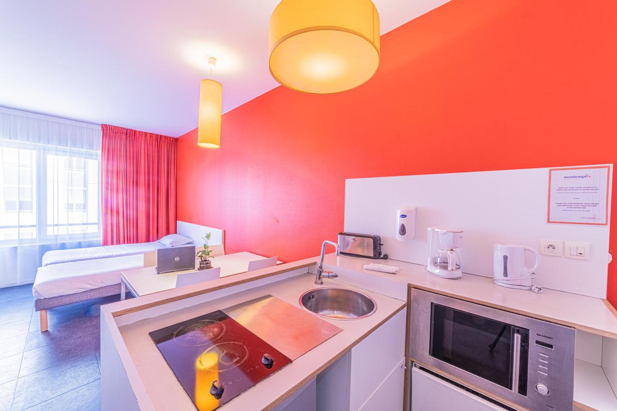 Hotel Montempo Cite Internationale 3*