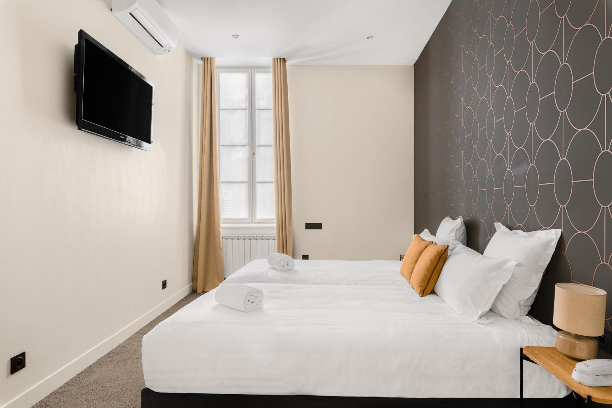 Hotel Le Phenix