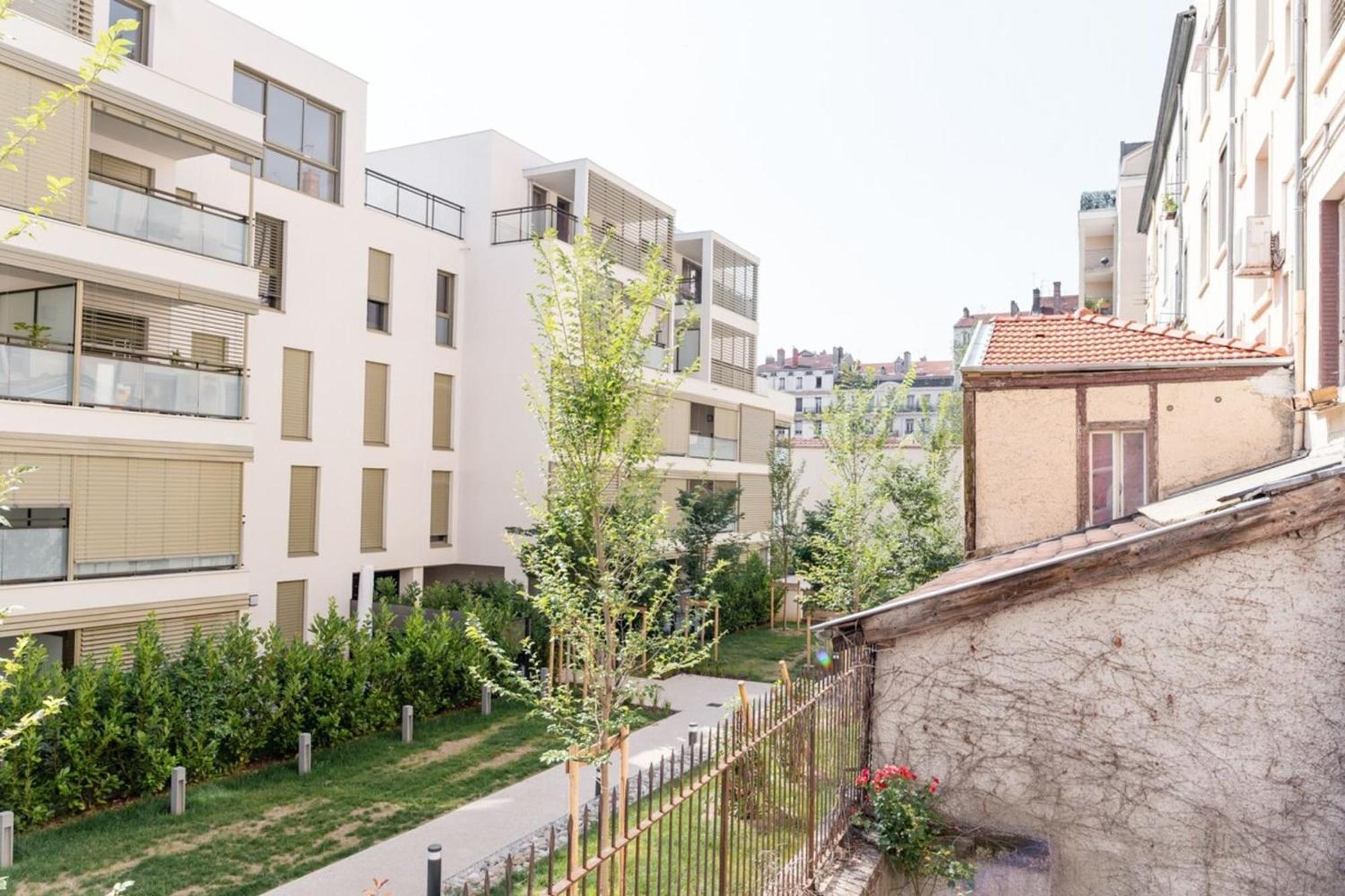 Cozy Quiet And Bright - Part Dieu * Lyon