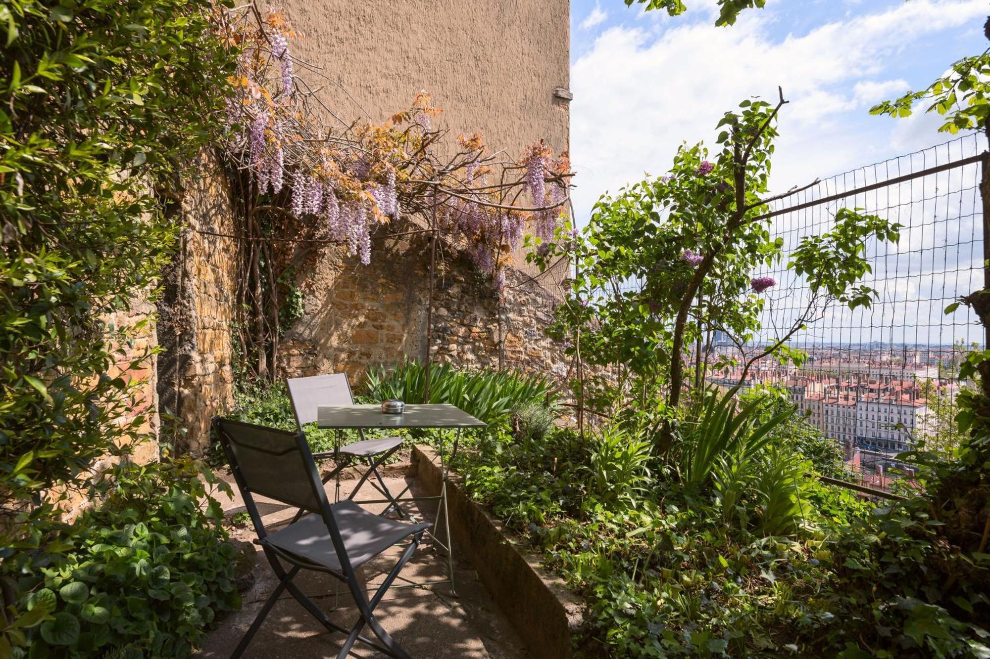 Les Jardins Du Gourguillon Apartamento Lyon