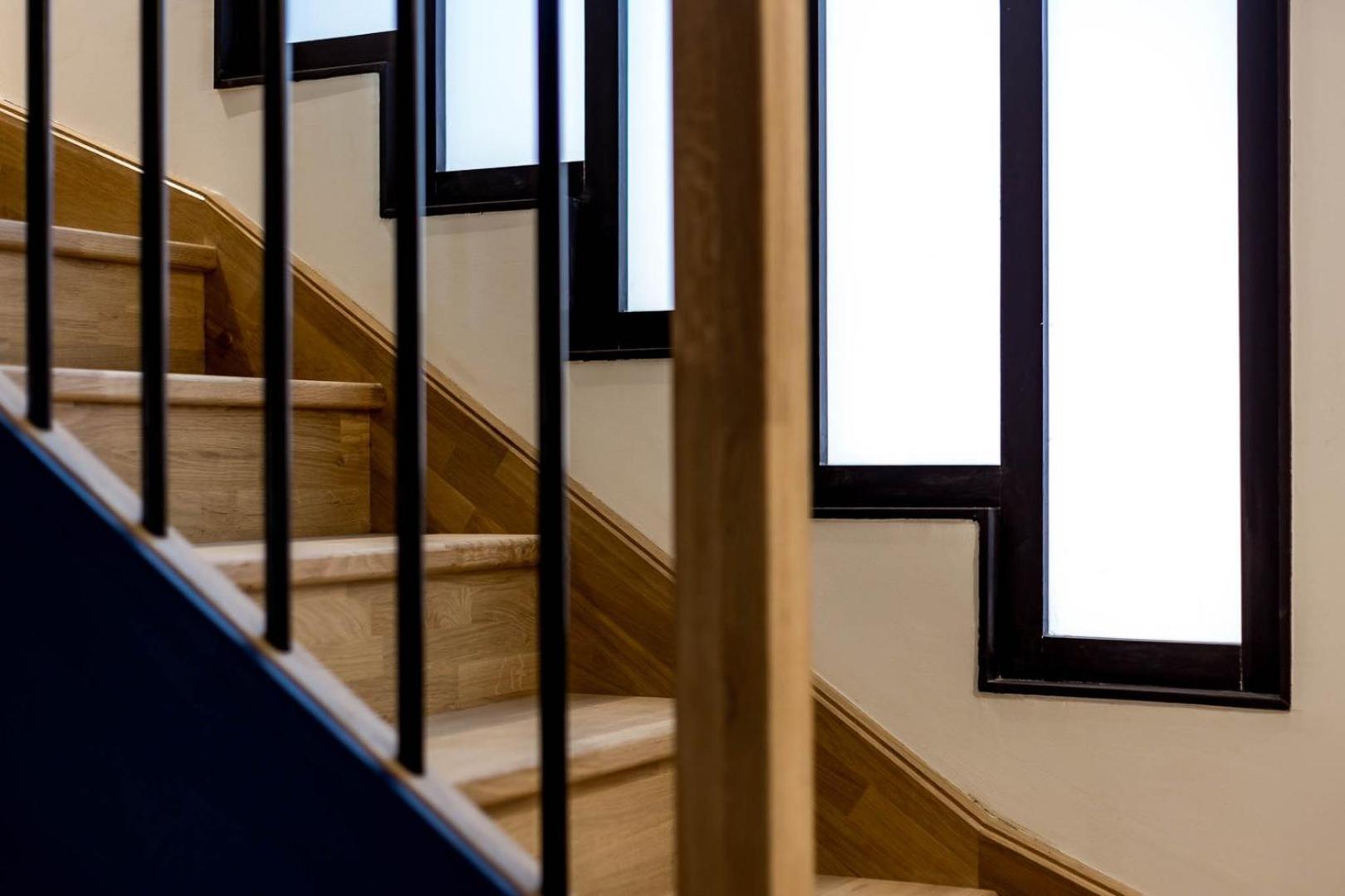 High-end Overlooking The Quays Ail Appartement Lyon
