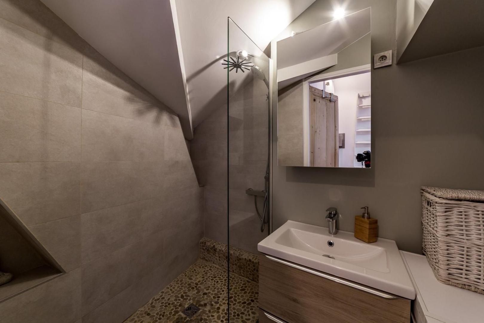 Appartement Le Loft Des Artistes De La Croix-rousse Ail