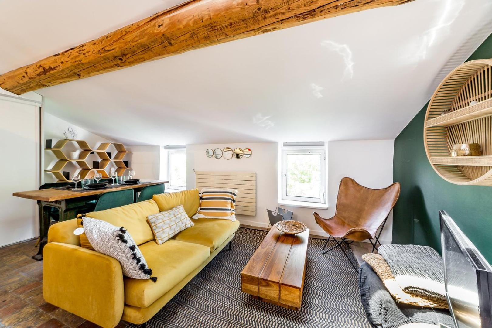 Le Loft Des Artistes De La Croix-rousse Ail Apartment