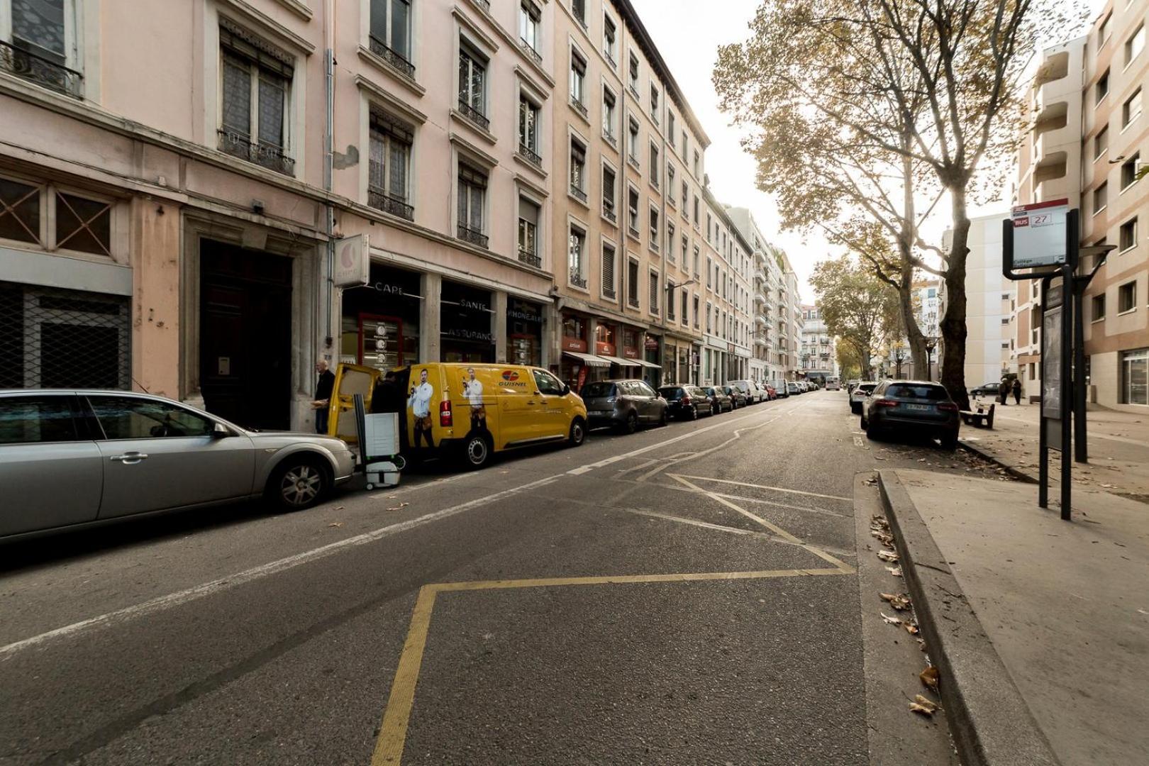 Exceptionnel Et Calme Proche Part-dieu Ail Apartment *