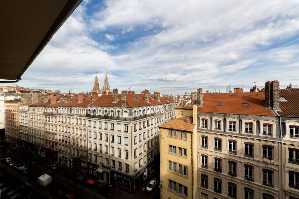 Appartement Hypercentre Avec Vue Sur Le Vieux Ail *
