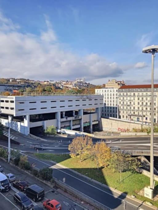 Spacieux T3 80m2 Plein Centre Presque Ile !