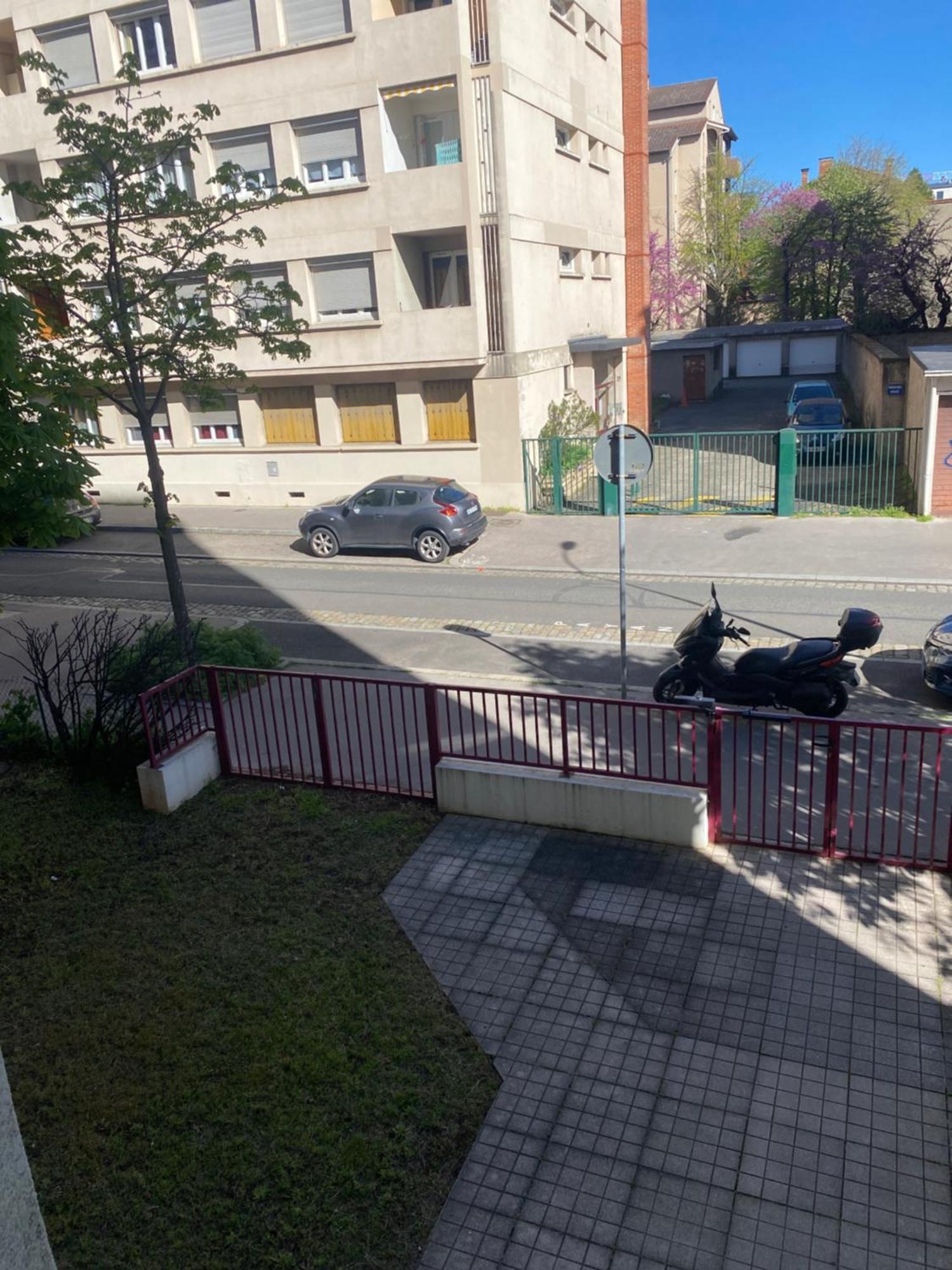 Super T2 Avec Piscine 3eme Lyon