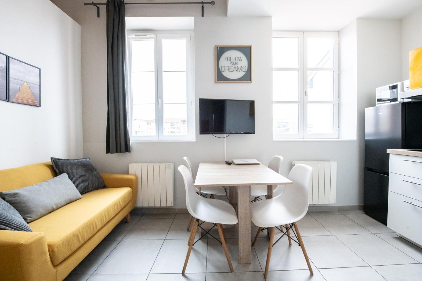 Apartment Duplex Scandinave A Cosy Et Calme - Part-dieu *