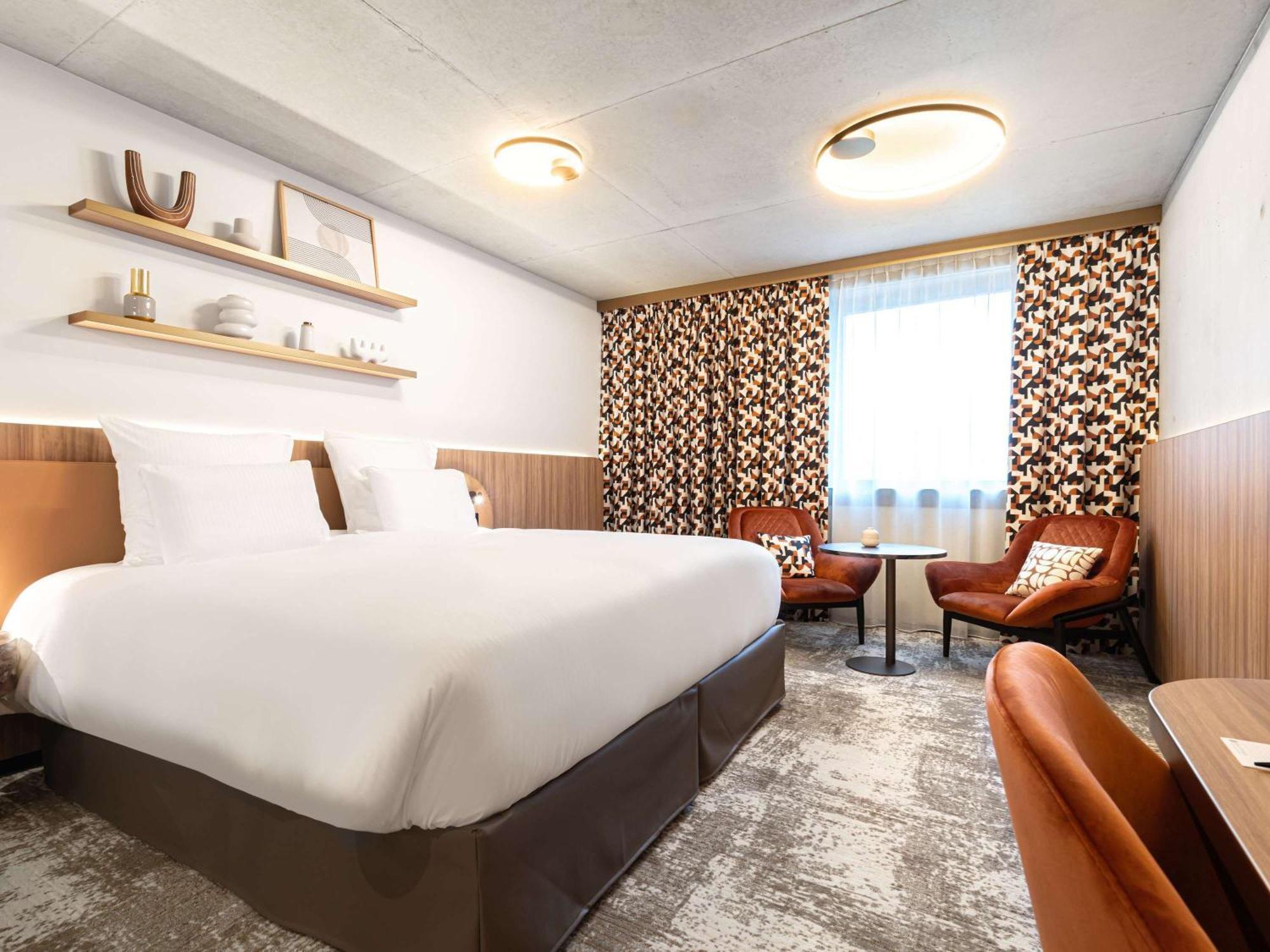 Pullman 4*