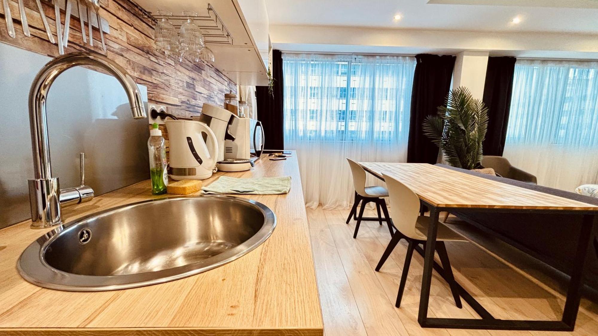 ☆loft 35m2 6 Menage Inclus/pas De Check Out☆ Lyon