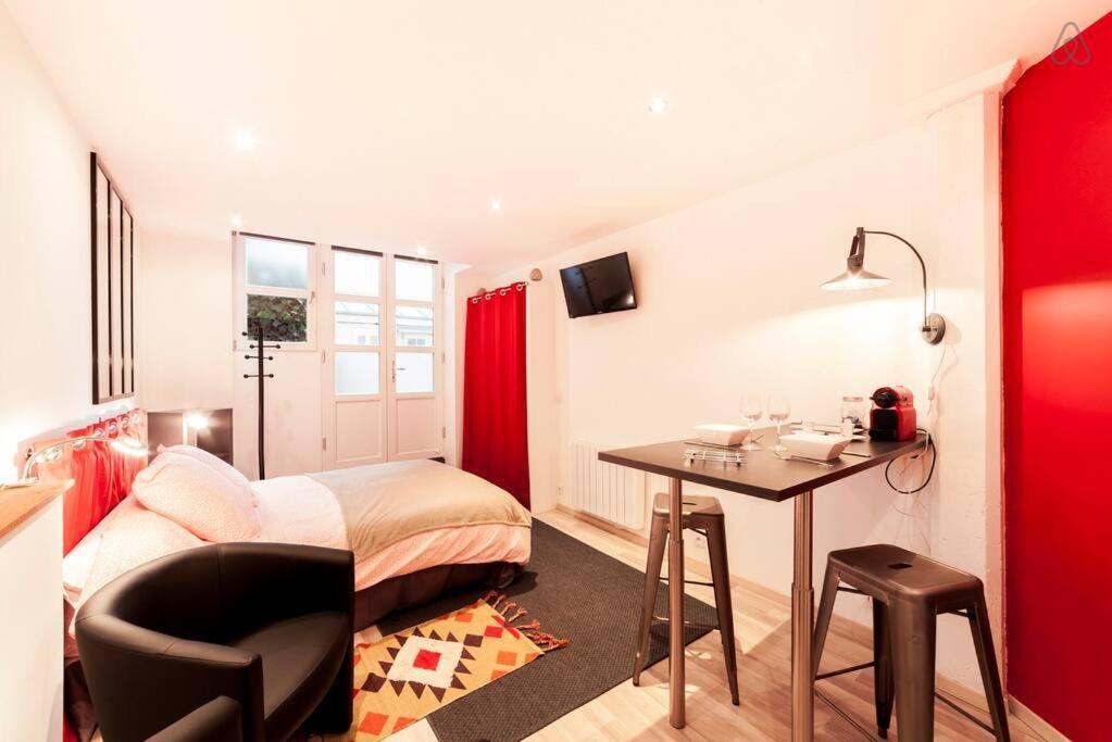 Apartment Le De La Place Saint-jean Du Vieux Ail