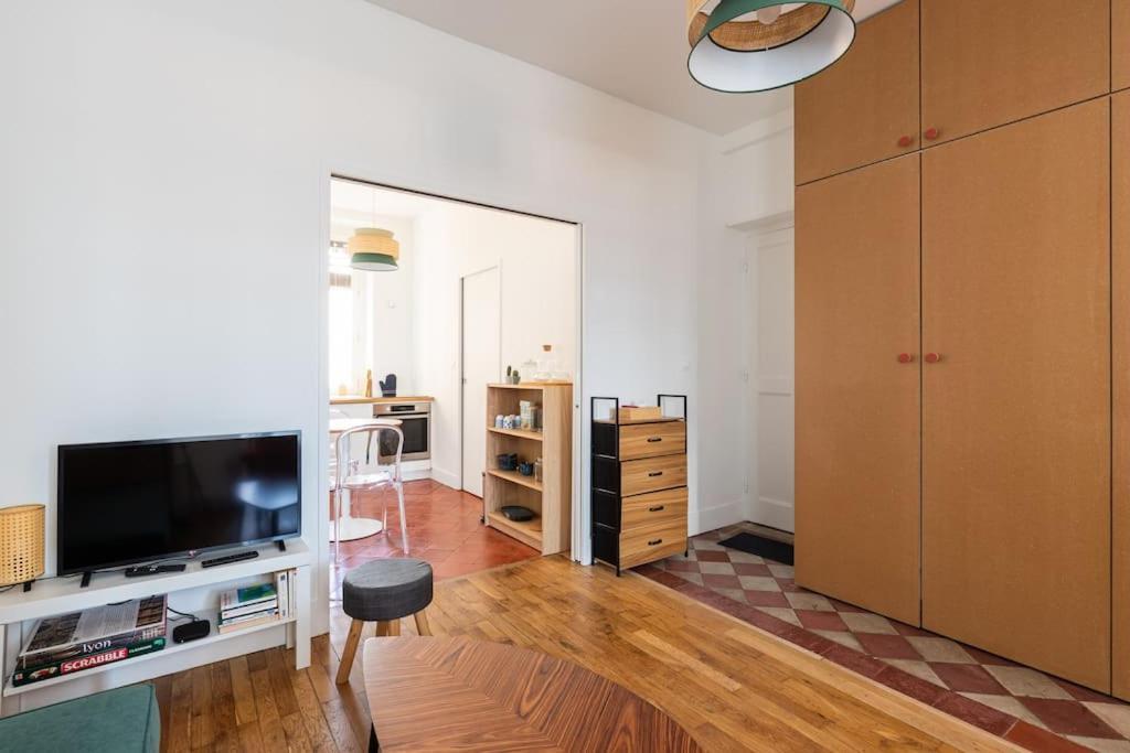 Bnbgones - L'harmonie Feuillat - Montchat - Metro Monplaisir Apartamento Lyon
