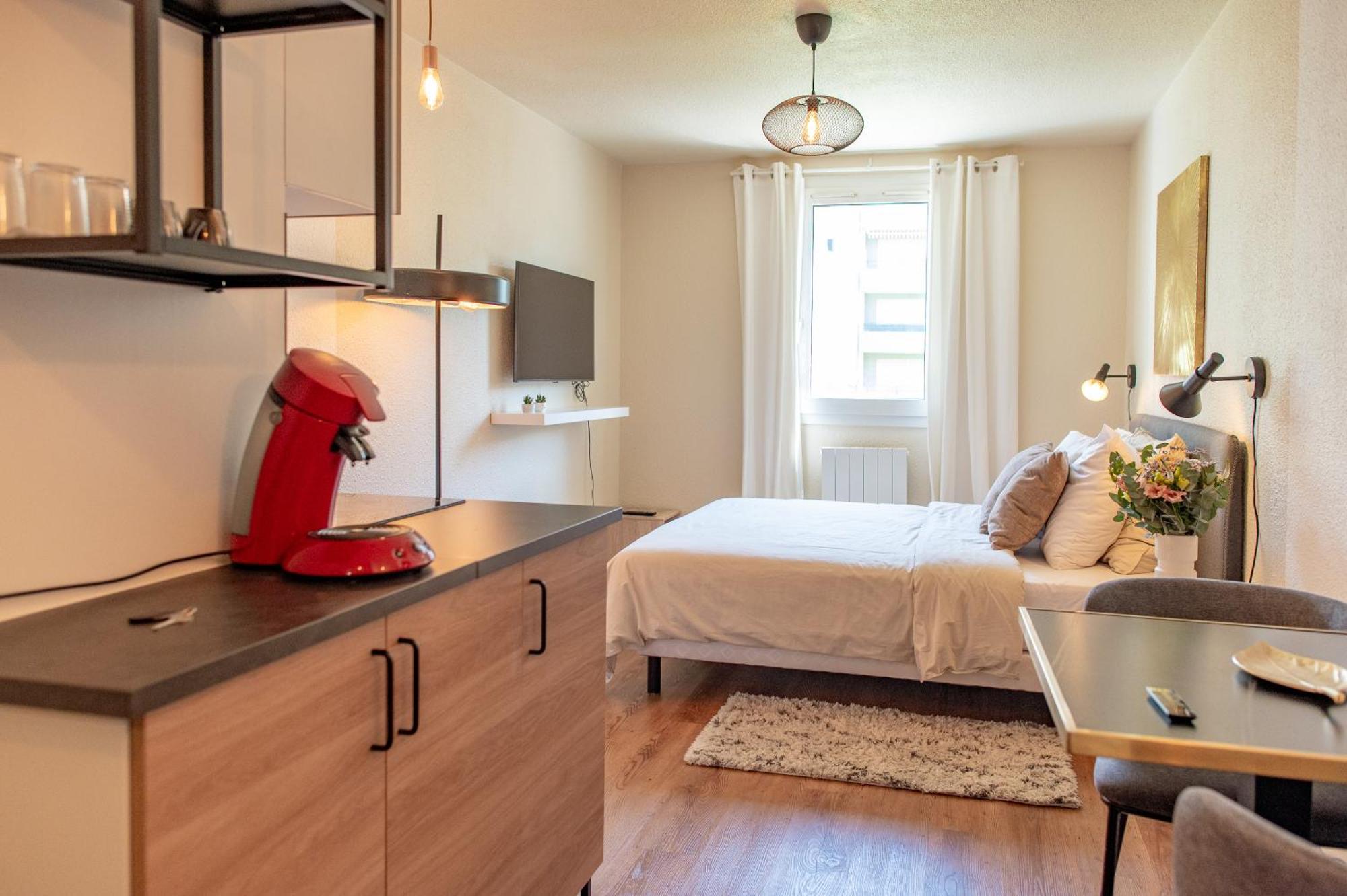 Centre Meuble Apartment *