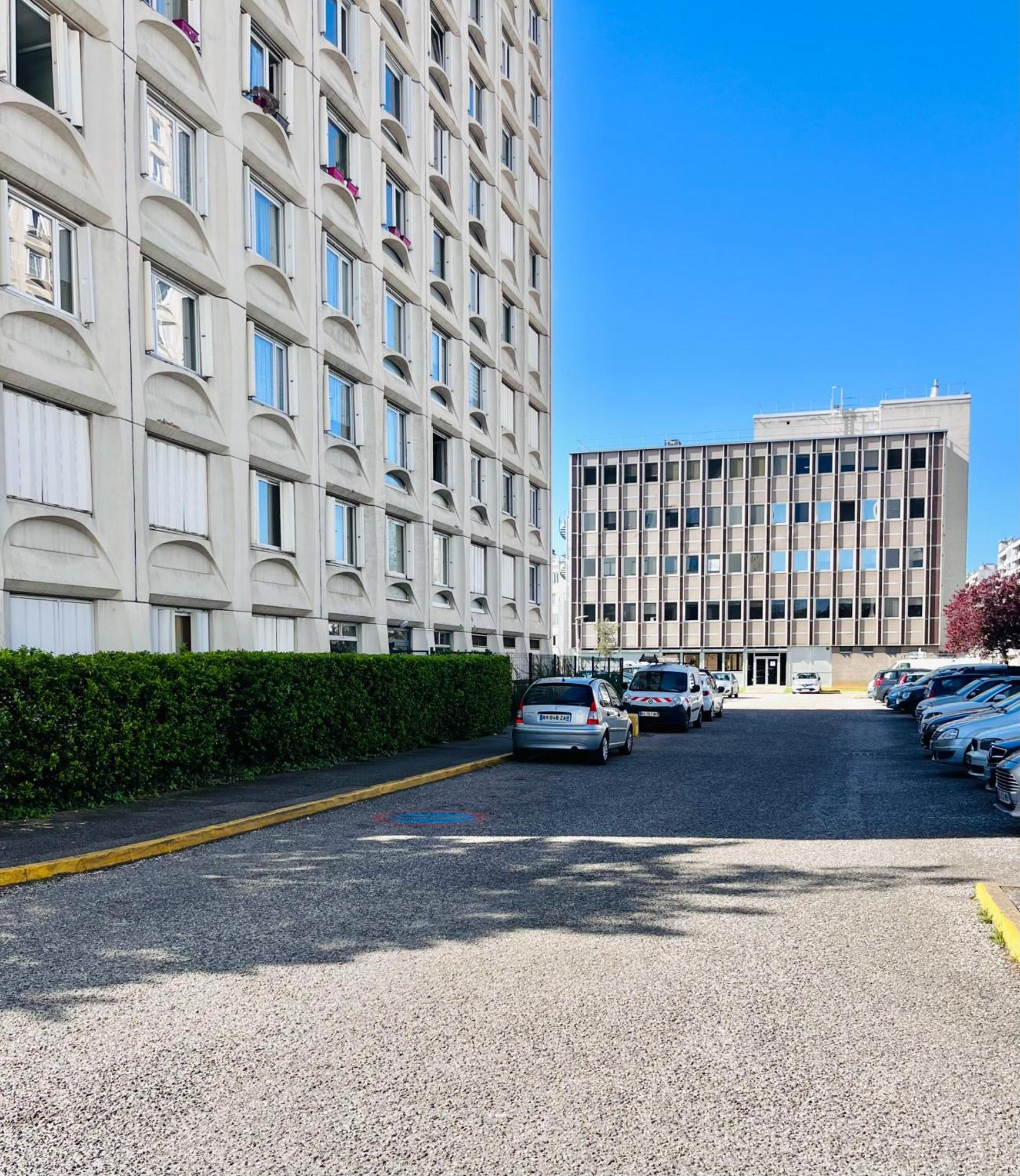 Appartement Spacieux 4 *
